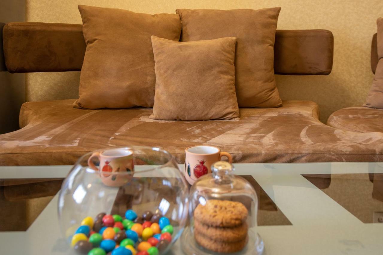 Stay Inn Apartments On 33 Sayat-Nova Avenue Jerevan Buitenkant foto