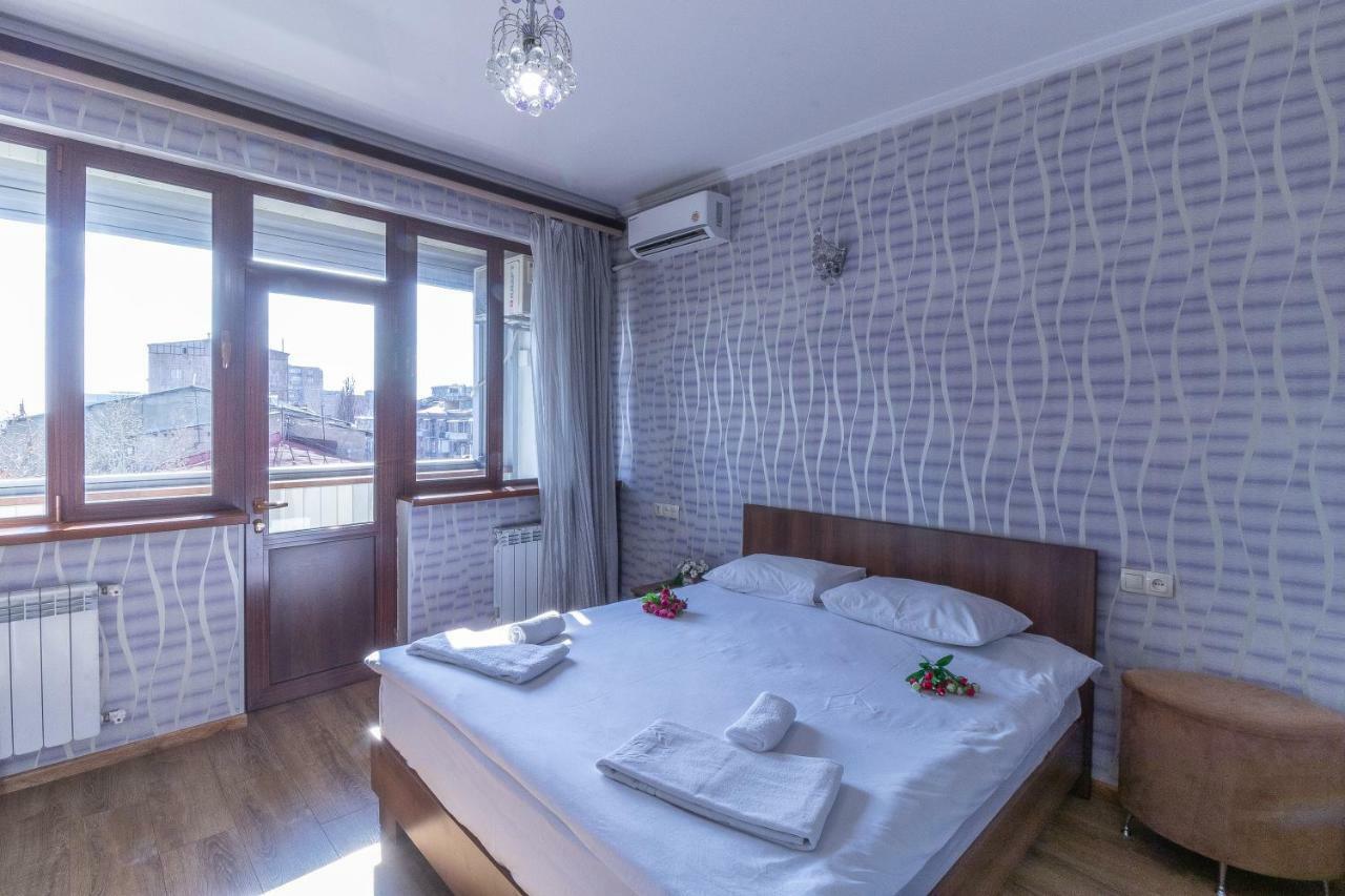 Stay Inn Apartments On 33 Sayat-Nova Avenue Jerevan Buitenkant foto