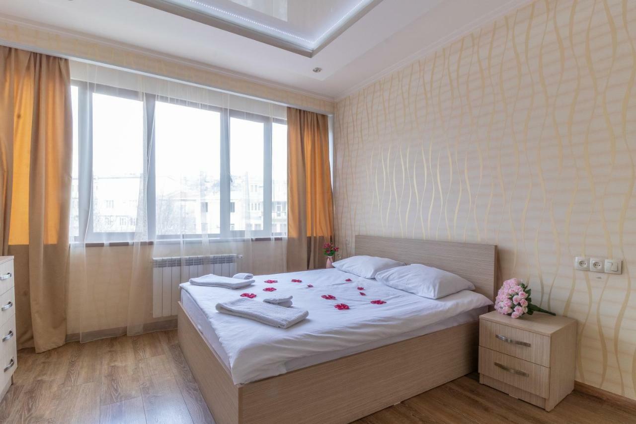 Stay Inn Apartments On 33 Sayat-Nova Avenue Jerevan Buitenkant foto